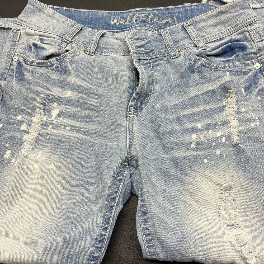 Wallflower Capris - Size: 11 - Brand new without tags - Picture 3 of 5